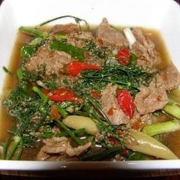 แกงอ่อมหมู