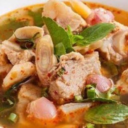 ต้มแซ่บหมู