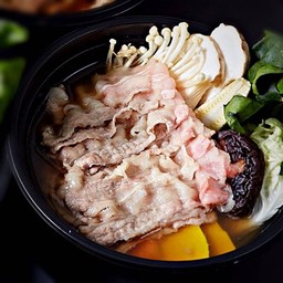 สุกี้ยากี้ แองกัส(เนื้อUS) ลวกพร้อมทาน