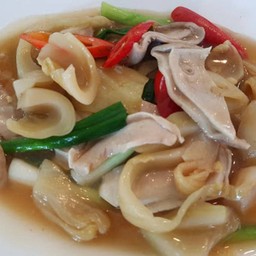 กระเพาะหมูผัดเกี๊ยมฉ่าย