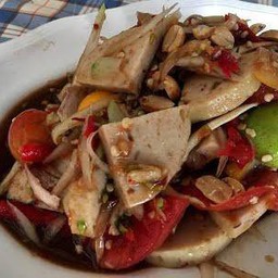 ส้มตำปูปลาร้าหมูยอ