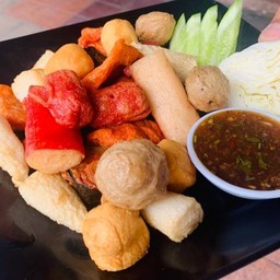 ลูกชิ้นซิ่ง หน้าเทศบาล