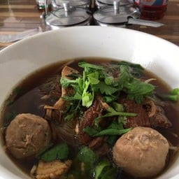 ข้าวต้มคุณไท