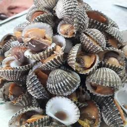 ร้านกินปู เจ๊ต้อ สาขา1