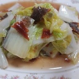 ผักกาดขาวผัดปลาแห้ง (เล็ก)