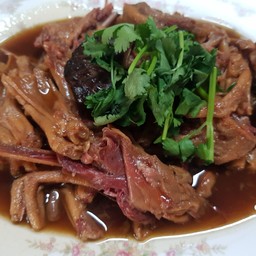 ขาเป็ดตุ๋นเห็ดหอม (เล็ก)