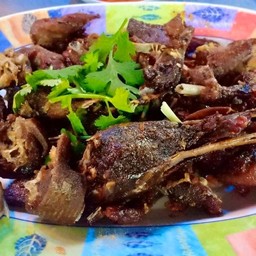 เป็ดทอดกระเทียม