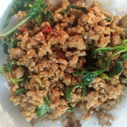 ผัดกะเพราหมูสับ