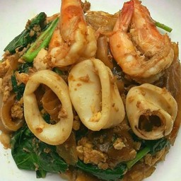 ผัดซีอิ๊วทะเล (พิเศษ)