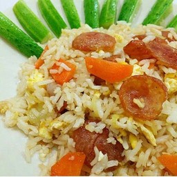 ข้าวผัดกุนเชียง