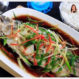 ปลากะพงนึ่งซีอิ้ว