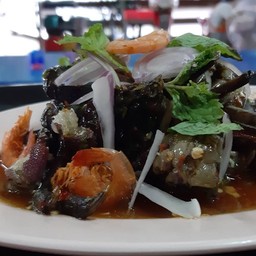 ยำปูเค็ม