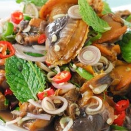 ยำหอยแครง