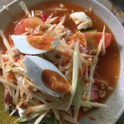 ตำข้าวโพดไข่เค็ม