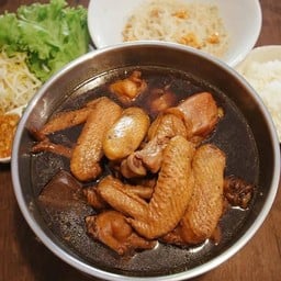 ไก่รวมหม้อไฟ