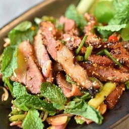 มานเนื้อ