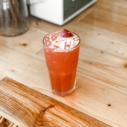 Strawberry Greentea
