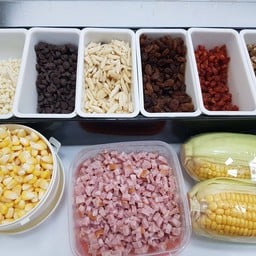 เพิ่มไส้ละ 5 บาท