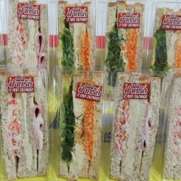 "ฝากรัก" แซนวิชไส้ทะลัก(สั่งได้)