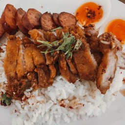 ร้านคุณปลาหมูทอด