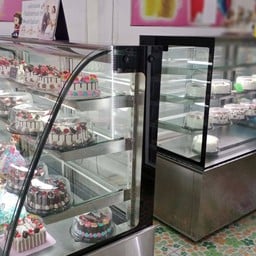 เจ้าพลอยเบเกอรี่