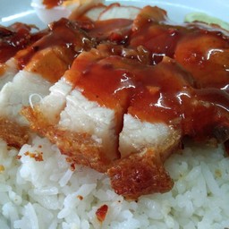 ข้าวหมูกรอบ+ไข่