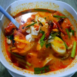 ต้มยำ กุ้ง (ถ้วย)