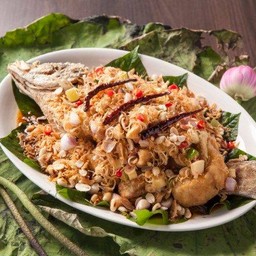 ปลากะพงช่อผกา