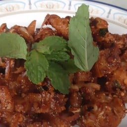 ลาบไก่ทอด