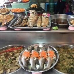 ข้าวต้มสมพงษ์  วัดตะกล่ำ สวนหลวงร.9 วัดตะกล่ำ