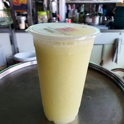 น้ำฝรั่งปั่น ร็อคเคอชี่