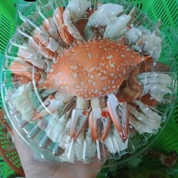 ปูดองน้ำปลา (สั่งล่วงหน้า 1-2 วัน ต้องการให้รับประทานสดใหม่)