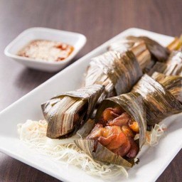 ไก่ห่อใบเตย