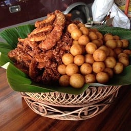 กล้วยทอดตัวกลมแหลมฉบัง แหลมฉบัง