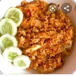 ข้าวผัดพริกเผาเนื้อ
