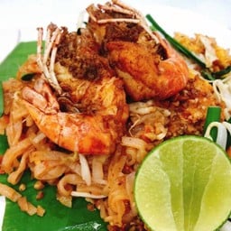 ผัดไทยกุ้งสด