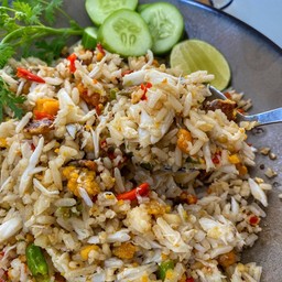 ข้าวผัดพริกเกลือไข่ปู(ใหญ่)