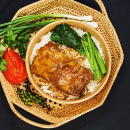 ข้าวซี่โครงหมูอ่อนอบ