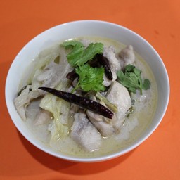 ต้มข่าไก่