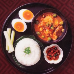 ชุดพะแนง+ไข่ต้ม+ข้าวสวย