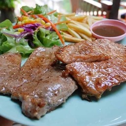 สเต็กเนื้อพริกไทยดำ(ขนาดจำโบ้)