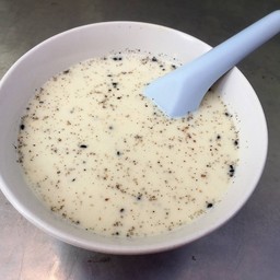 น้ำเต้าหู้งาดำไม่ใส่เครื่อง