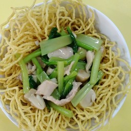 บะหมี่กรอบราดหน้า