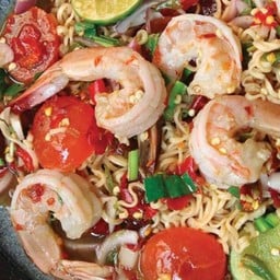 ตำมาม่ากุ้งไข่แดง