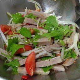 ยำหมูยอ