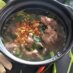 ต้มเล้งกระดูกเสือร้องไห้