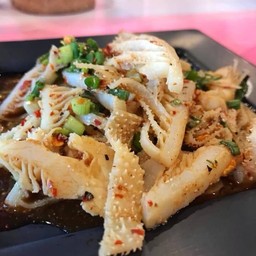 ลาบริ้ว