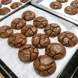 คุกกี้บราวนี่ 7 ชิ้น 120 บาท