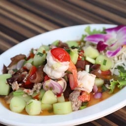 ยำก้านคะน้ากุ้งสด