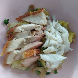 เกี๊ยวปู+หมูกรอบ